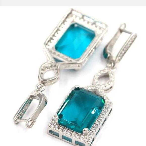 STERLING SILVER AQUAMARINE RECTANGLE DIAMOND EARRINGS - Picture 3 of 3